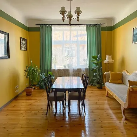 Spacious And Bright Center With Cityview Riga